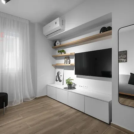 Harmony Suite, Nilie Hospitality Mgmt 公寓 *